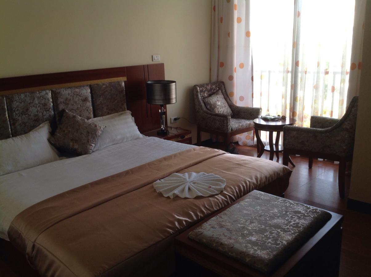 Palm Palace Hotel Bahir Dar Exterior photo