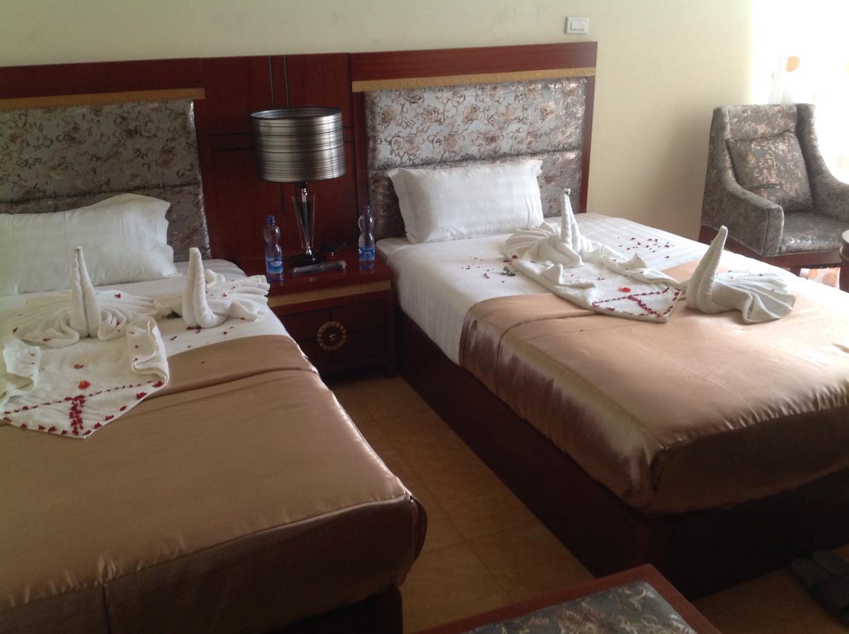 Palm Palace Hotel Bahir Dar Exterior photo