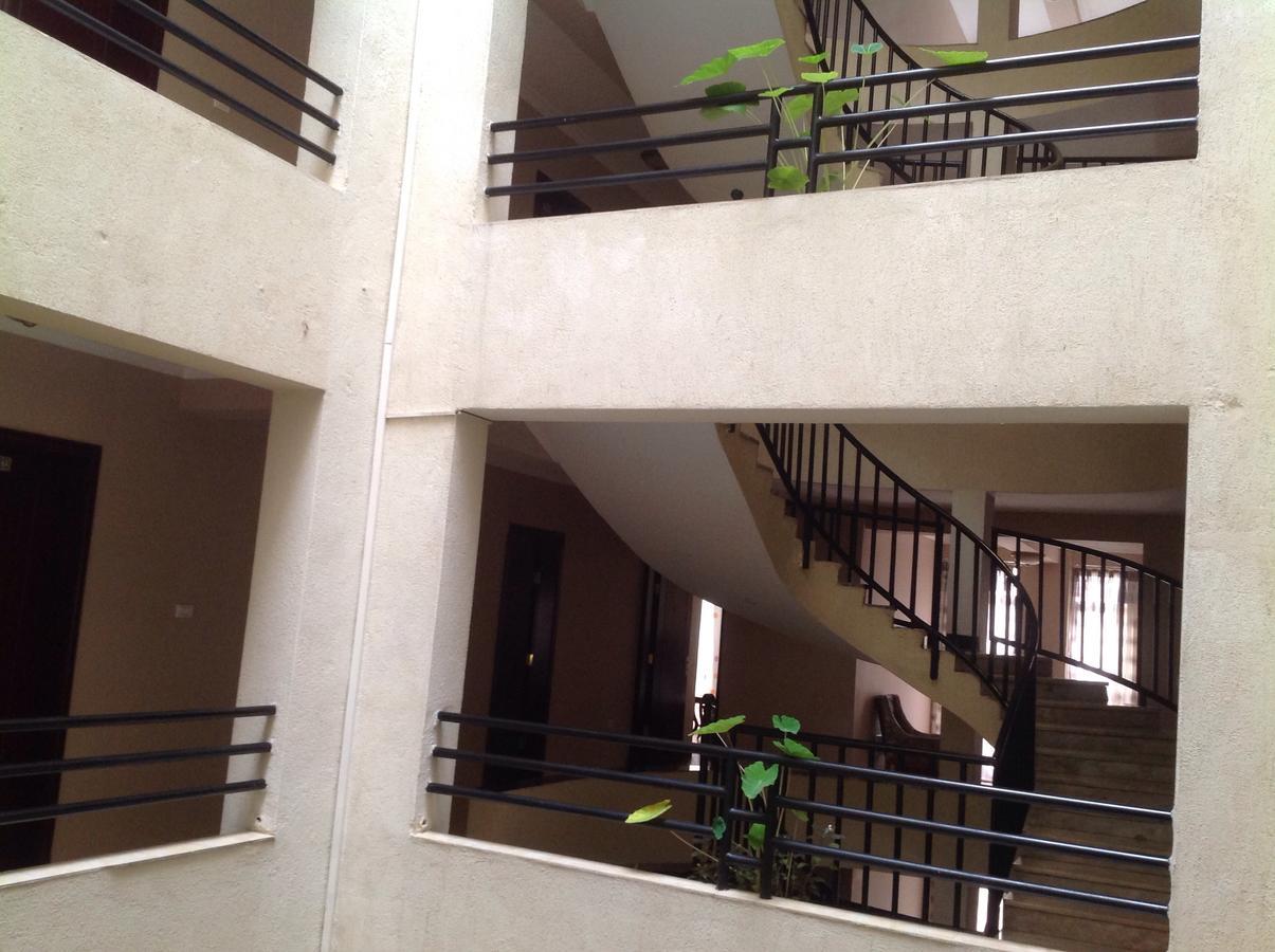 Palm Palace Hotel Bahir Dar Exterior photo