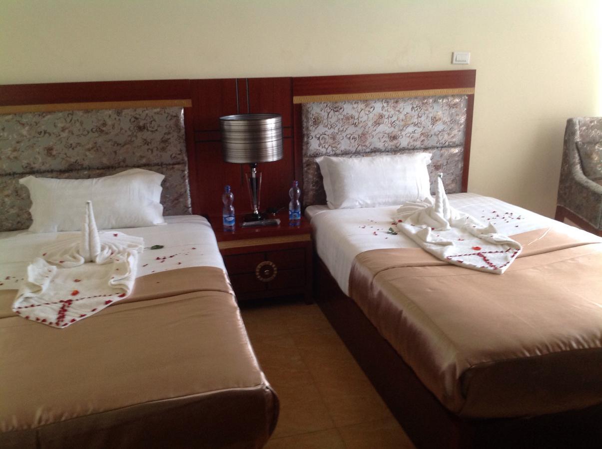 Palm Palace Hotel Bahir Dar Exterior photo