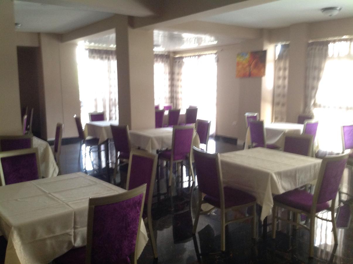 Palm Palace Hotel Bahir Dar Exterior photo