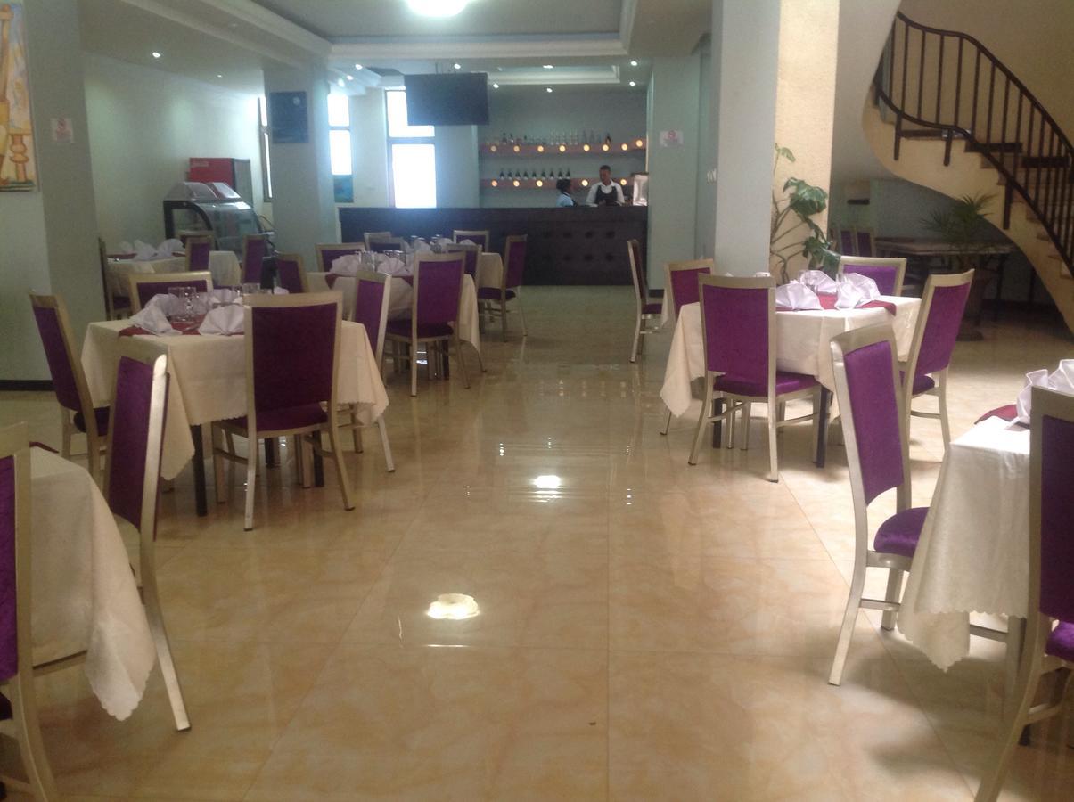 Palm Palace Hotel Bahir Dar Exterior photo