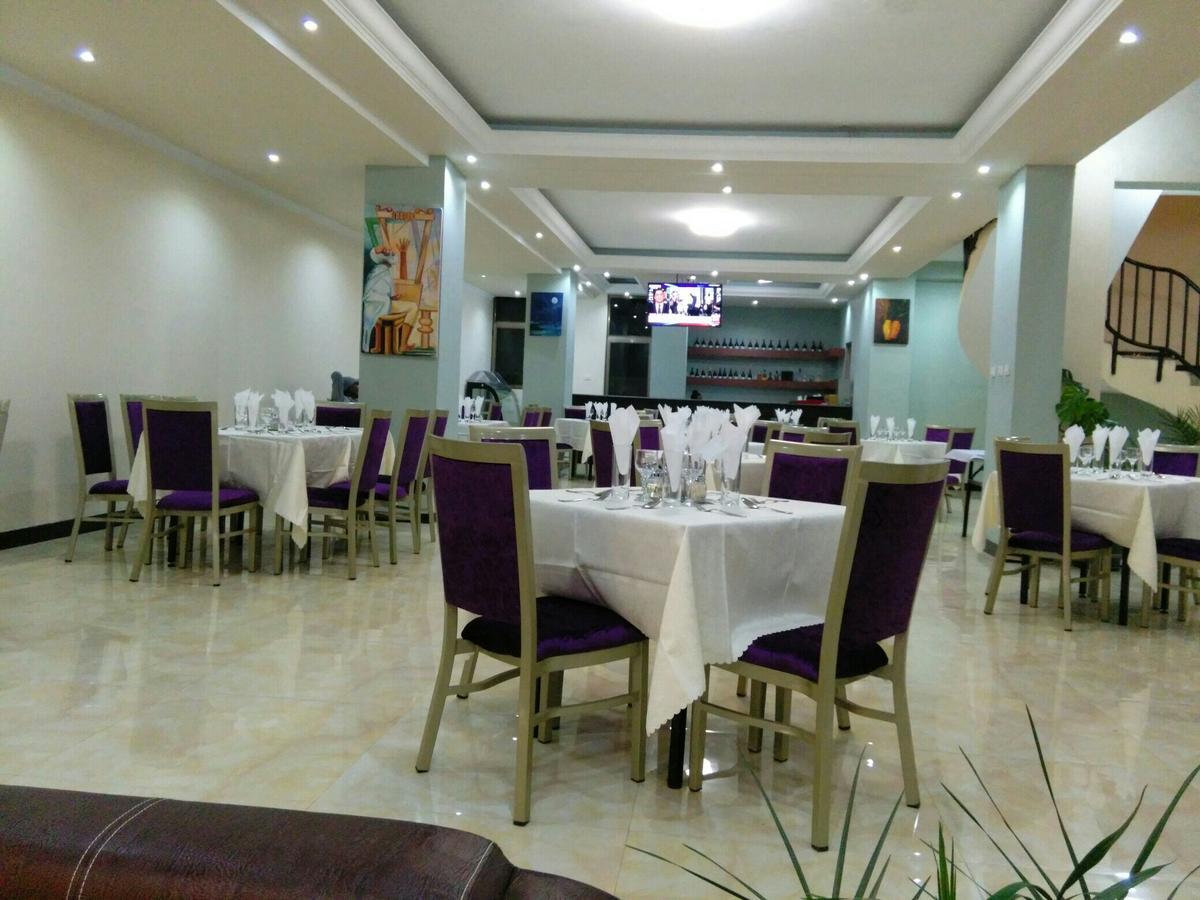 Palm Palace Hotel Bahir Dar Exterior photo